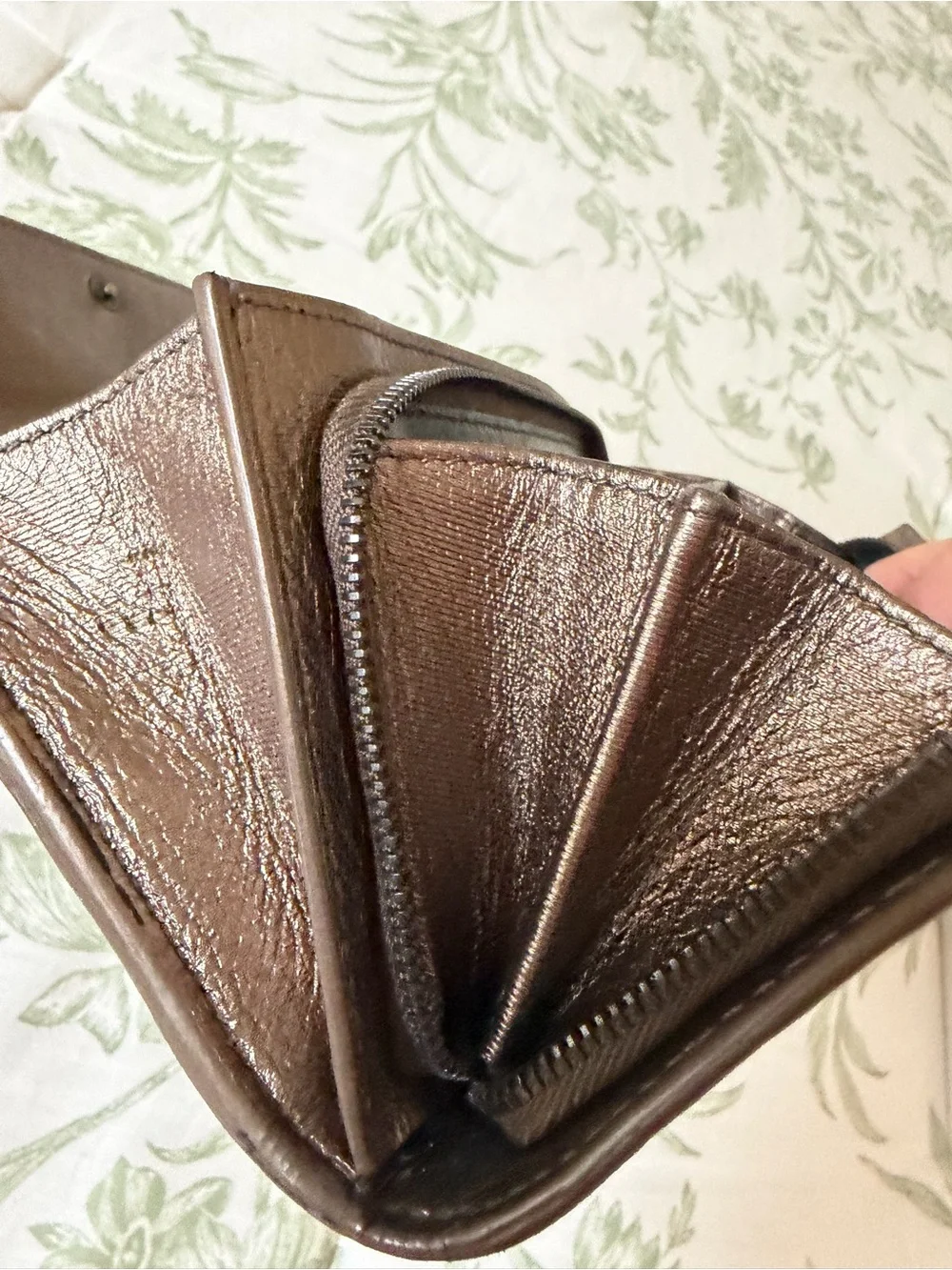 Authentic Botegga Woven Metallic Women's Clutch Wallet with COA